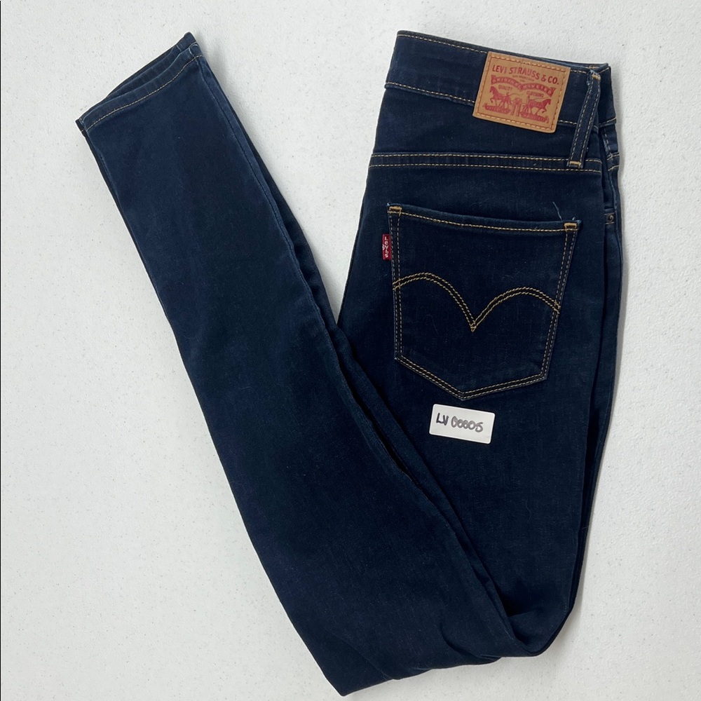 Levi's Women's Deep Indigo Skinny Jeans Size 28